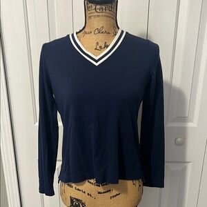 Belyn Key Navy Blue V-Neck Top